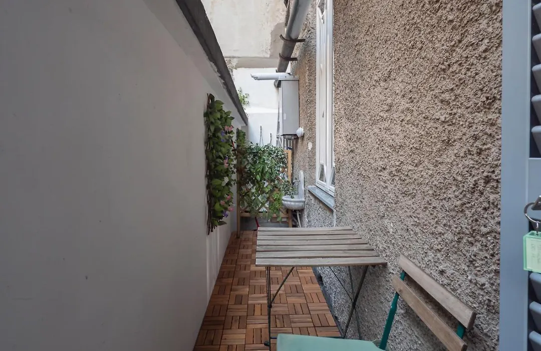 White Loft Near Duomo Orti 14-1